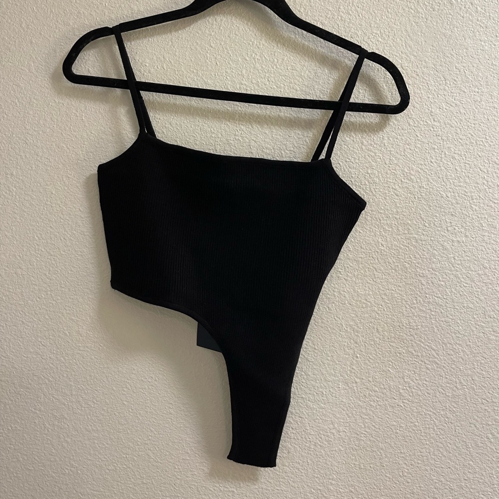 NWT asymmetric crop top